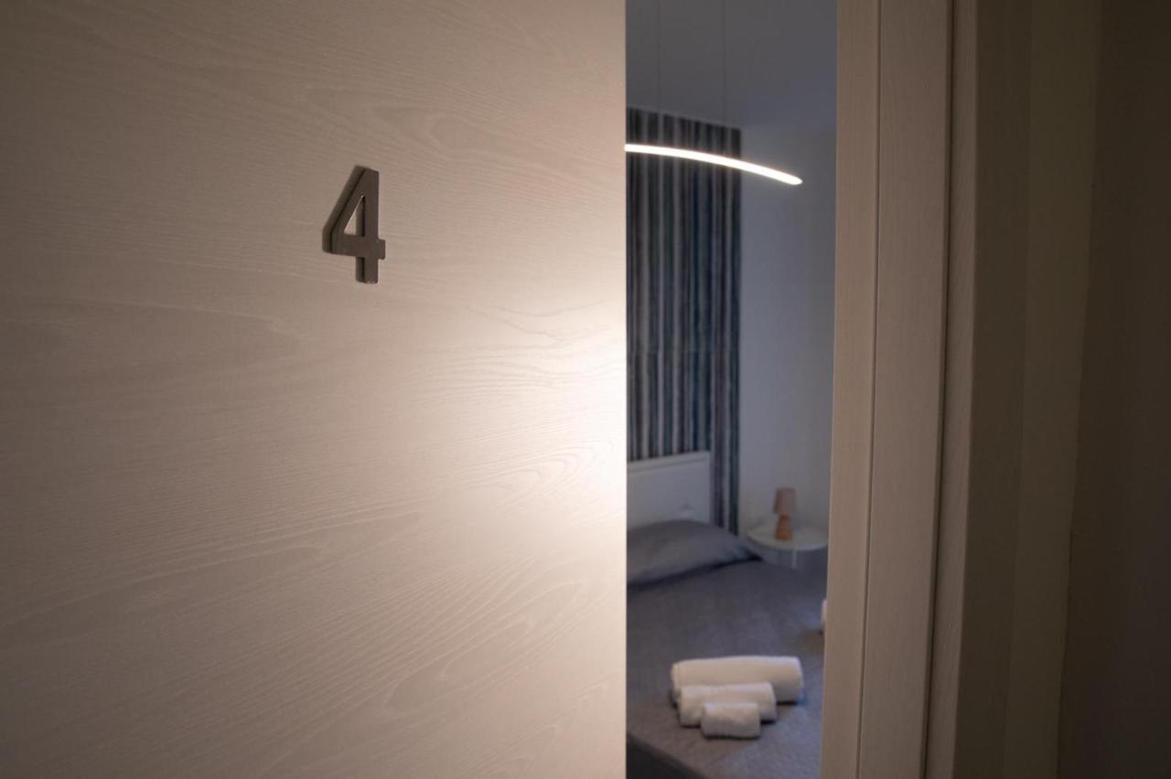 Largo Sicilia B&B อาโวลา ภายนอก รูปภาพ