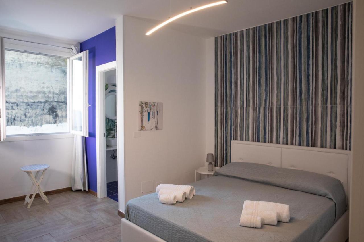 Largo Sicilia B&B อาโวลา ภายนอก รูปภาพ