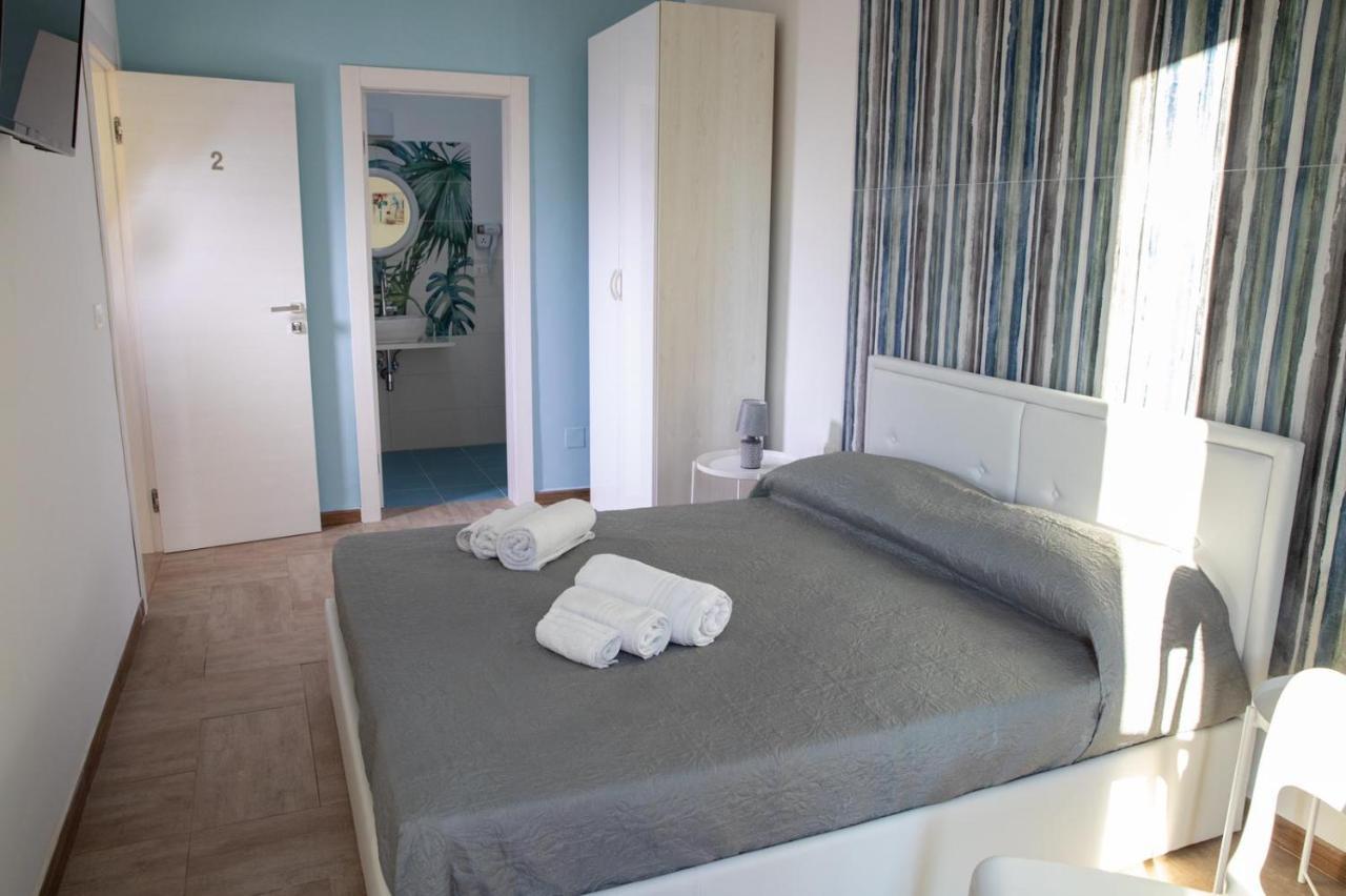 Largo Sicilia B&B อาโวลา ภายนอก รูปภาพ